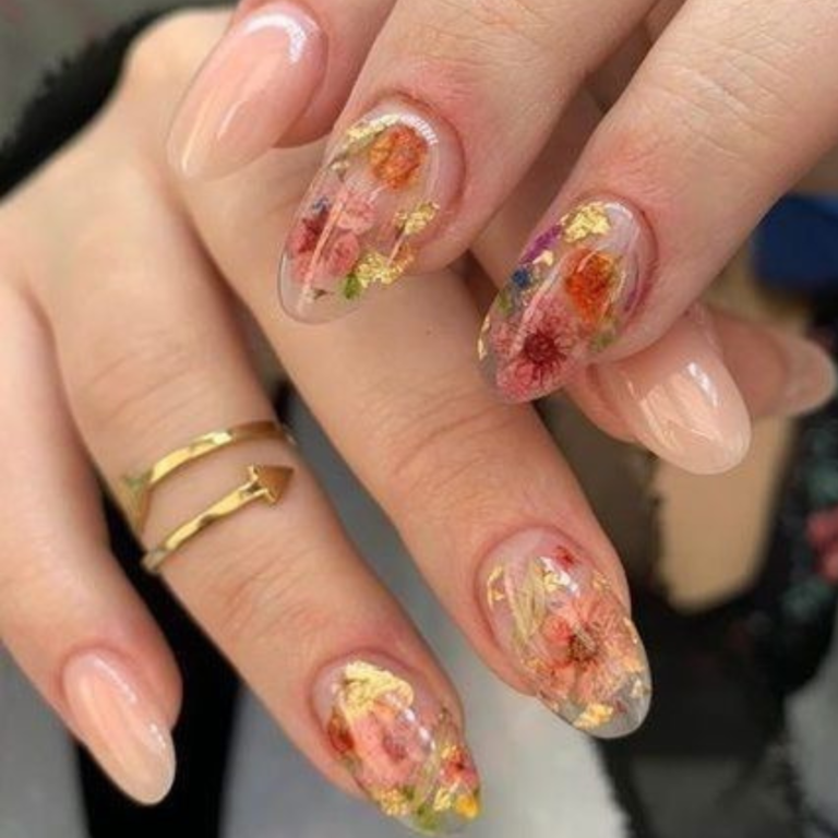 Top 10 Romantic Valentine’s Day Nail Art Ideas